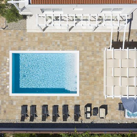 Villa Olivia - New And Modern House With Pool, Souna, Jacuzzi & Playground, Liznjan - Istra Exterior foto