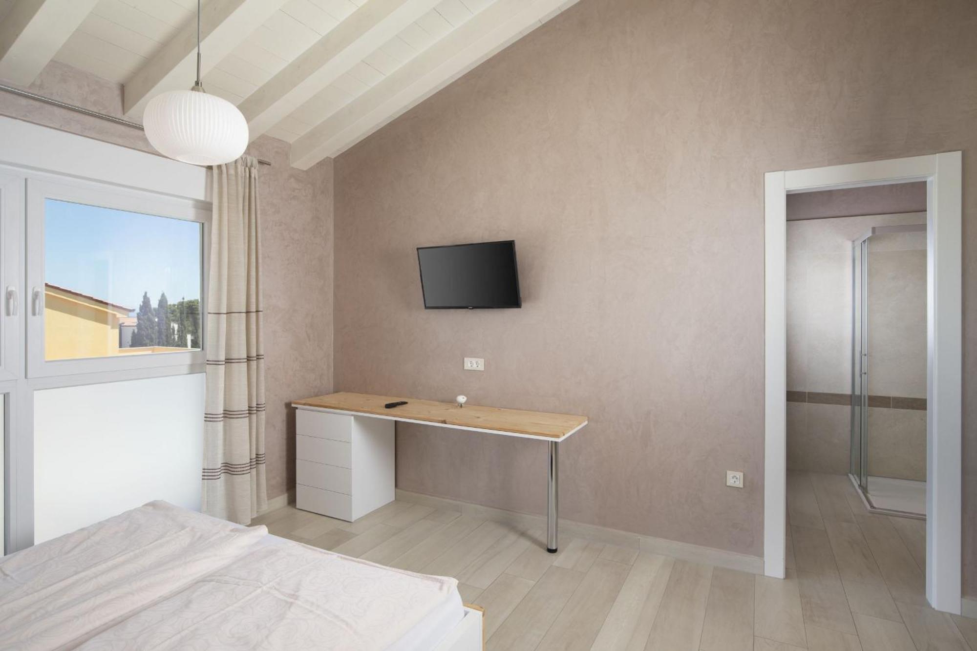 Villa Olivia - New And Modern House With Pool, Souna, Jacuzzi & Playground, Liznjan - Istra Exterior foto