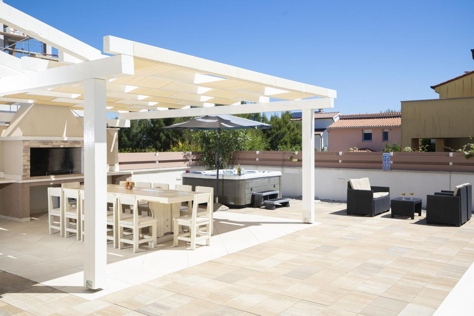 Villa Olivia - New And Modern House With Pool, Souna, Jacuzzi & Playground, Liznjan - Istra Exterior foto