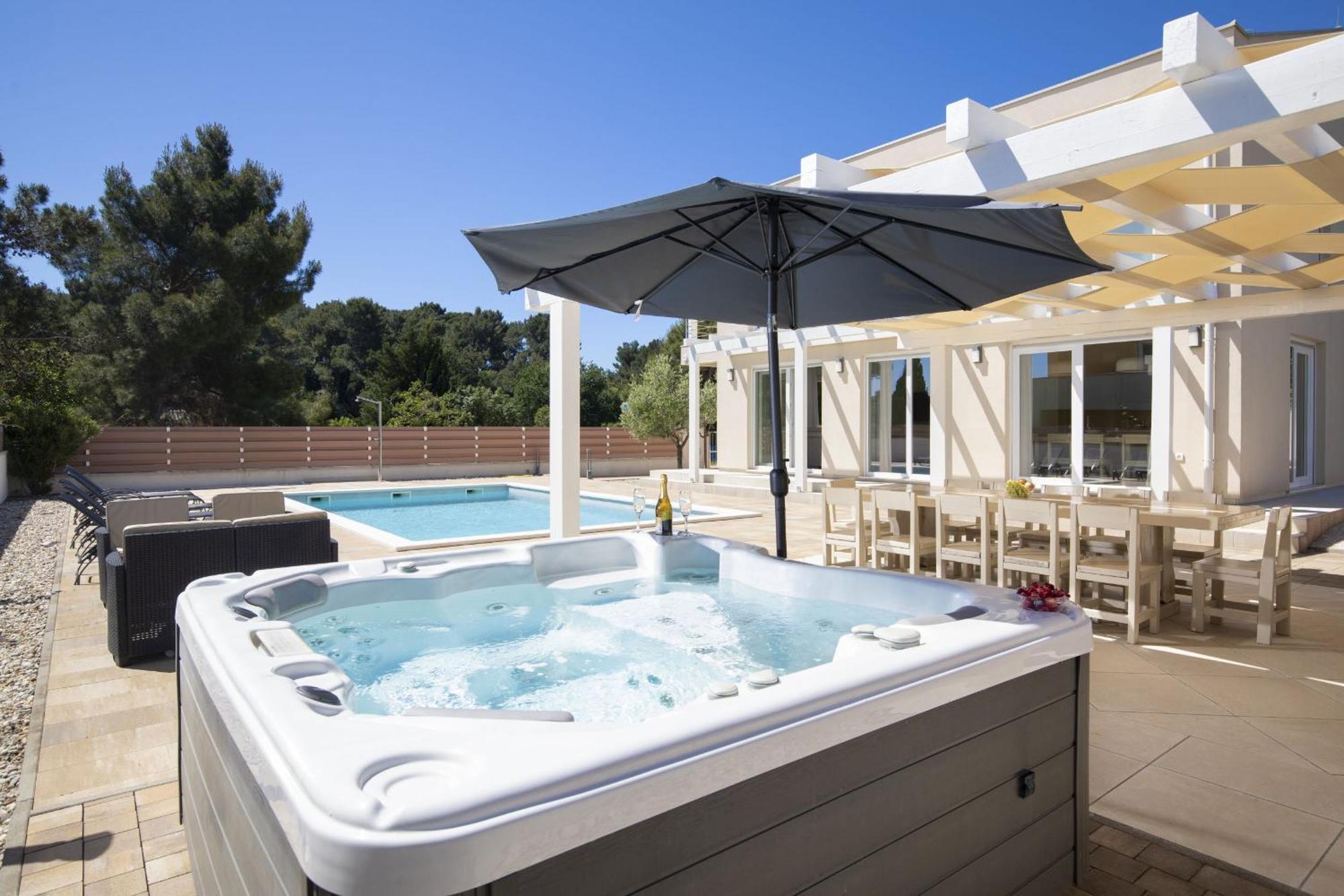 Villa Olivia - New And Modern House With Pool, Souna, Jacuzzi & Playground, Liznjan - Istra Exterior foto